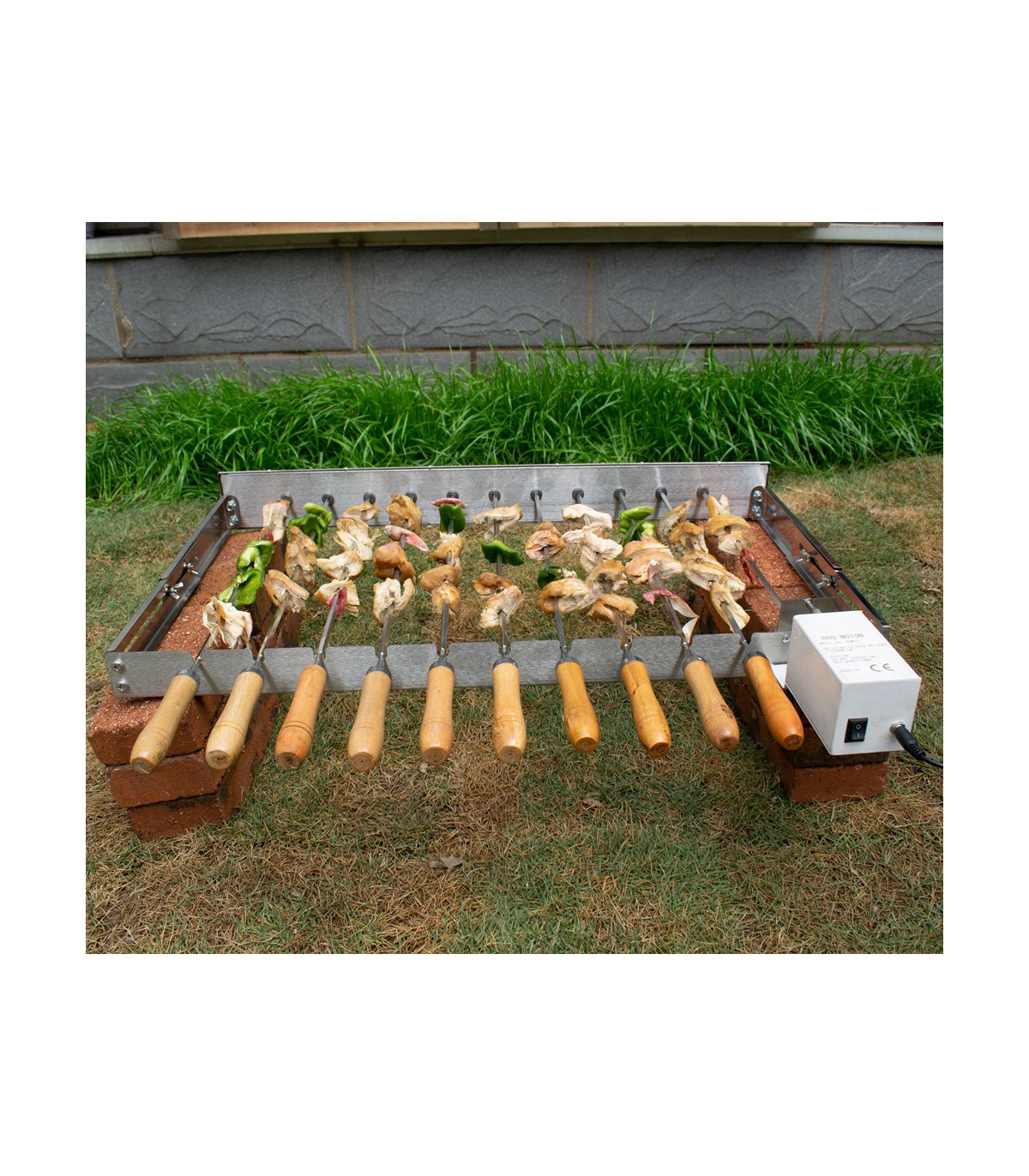 ΑΝΟΞΕΙΔΩΤΗ ΚΟΝΤΟΣΟΥΒΛΙΕΡΑ ΜΙΝΙ 70Χ40 ΚΥΠΡΙΑΚΟΥ ΤΥΠΟΥ ΜΕ ΣΟΥΒΛΕΣ ΚΑΙ ΜΟΤΕΡ